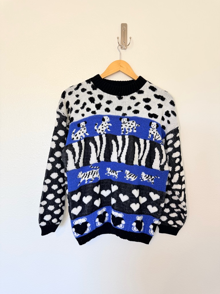 Vintage 80s Black, White & Blue Patterned Animal Heart Sweater